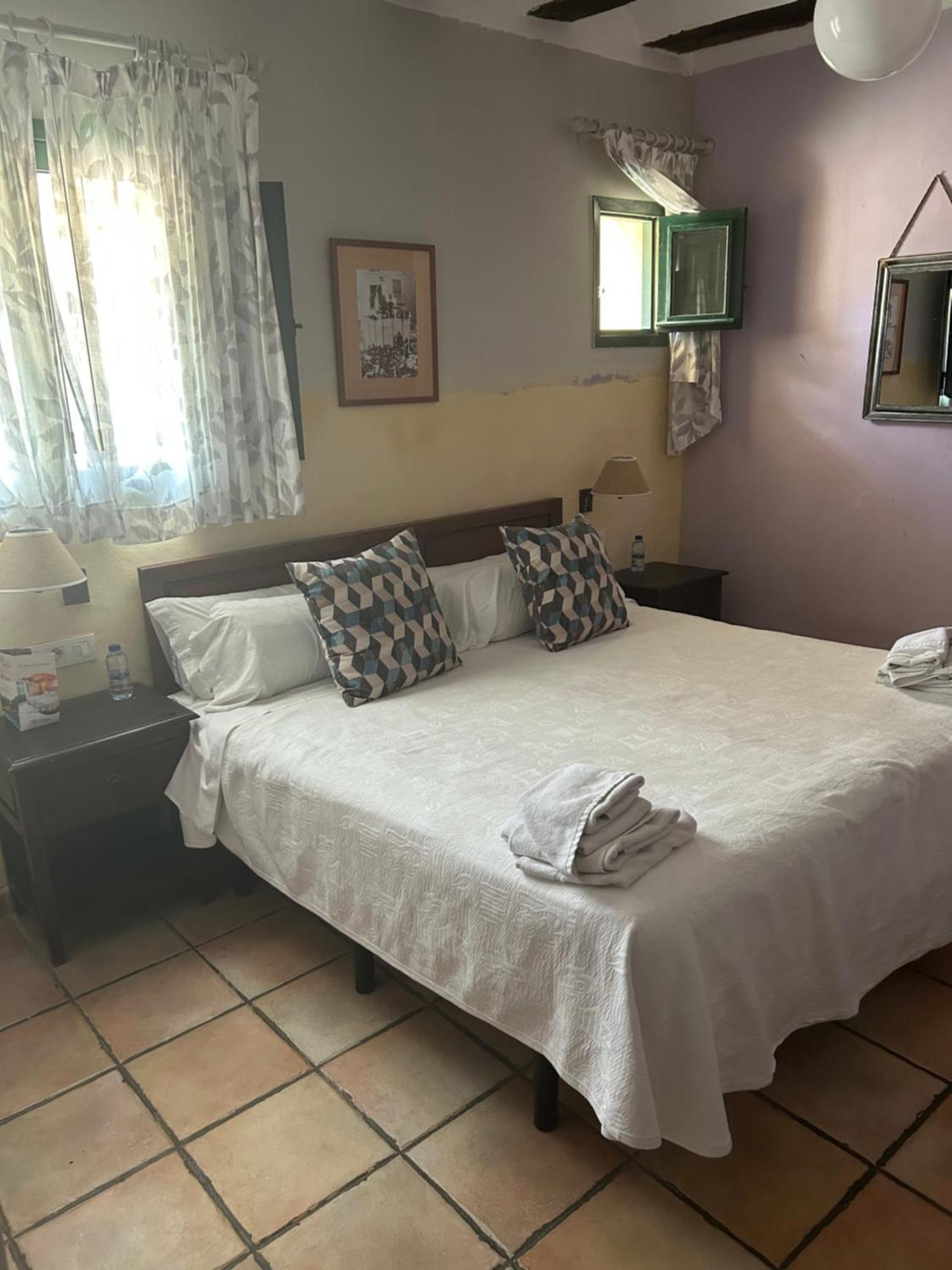 Hotel Rural Castillo De Biar Finca Fanecaes Bagian luar foto